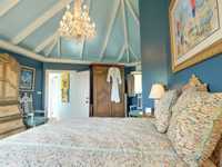 House 2995923067