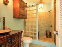 House 2995923101