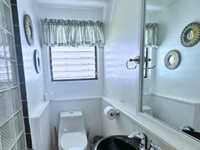 House 2690979652
