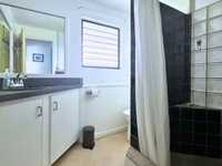 House 2690979660