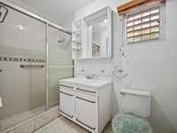 House 2696514052