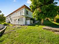 House 2696514152