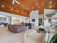 House 2696513937