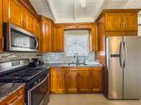 House 2696517716