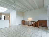 House 2698095248