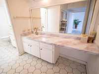 House 2765945051
