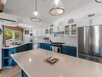 House 2805998776