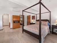 House 2805998825