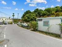 House 2805998895