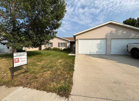 626 1st St N, New Town, House,  sold - Angela Olson, Reynolds Realty