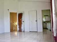 House 2731168009