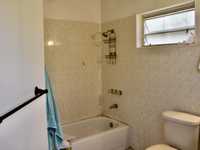 House 2731168024