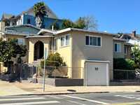 House 2706284588