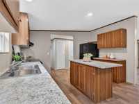 House 2716123709