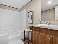 House 2716123729