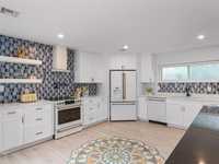 House 2708988748