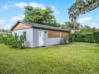 House 2708988805