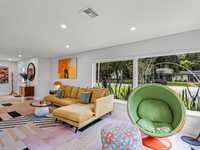 House 2708988735