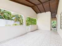 House 2711862646