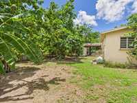 House 2711862950