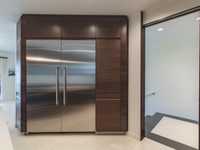 House 2715196943