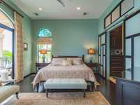 House 2715196953