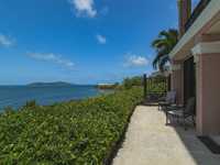 House 2715197555