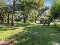 House 2716981124