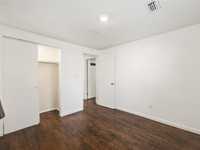 House 2716981277