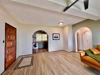 House 2845913637