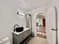 House 2845913920