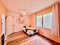 House 2845914014