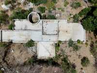 House 2723029225