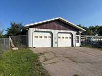 House 2724141587