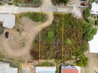 House 2724936875