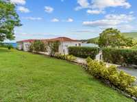 House 2796732001