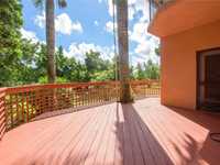 House 2735482204