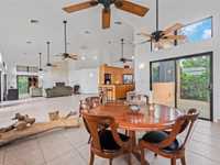 House 2735482010