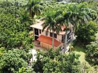 House 2735482347