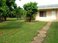 House 2735482423
