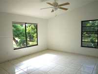 House 2735482428