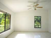 House 2735482441