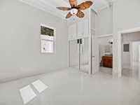 House 2734254758