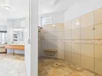 House 2735757067