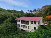 House 2735757204