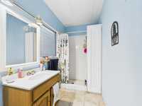 House 2735757306