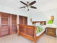 House 2735756933