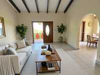 House 2933106332