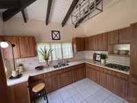 House 2933106393