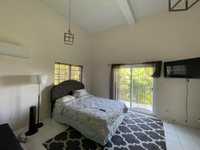 House 2933106449